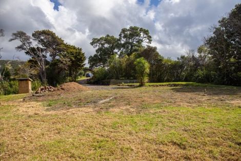 Photo of property in 515 Rockell Road, Whananaki, Hikurangi, 0181