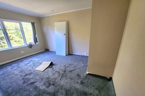 Photo of property in 27 Glenfern Road, Mellons Bay, Auckland, 2014