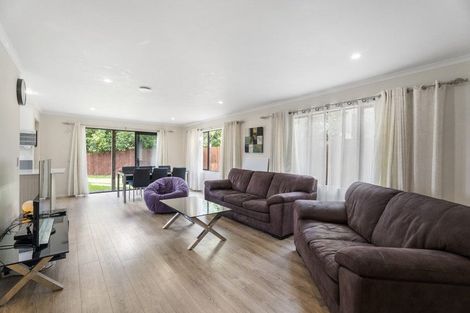 Photo of property in 21 Maylee Crescent, Gulf Harbour, Whangaparaoa, 0930