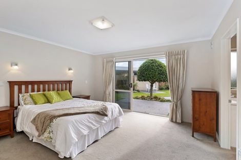 Photo of property in 18 Elm Drive, Rangiora, 7400