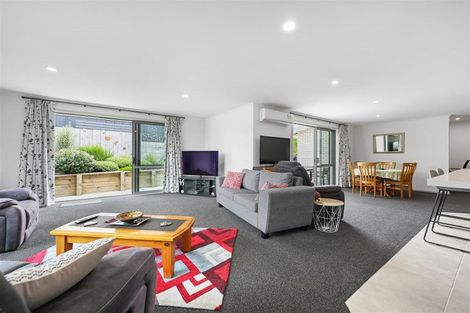 Photo of property in 7 Whanau Avenue, Baverstock, Hamilton, 3200