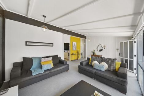 Photo of property in 1/57 Meadway, Sunnyhills, Auckland, 2010