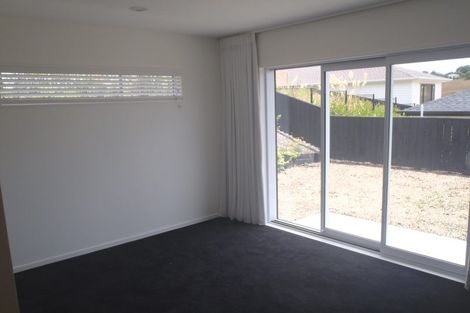 Photo of property in 21 Eastview Crescent, Stanmore Bay, Whangaparaoa, 0932