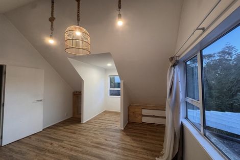 Photo of property in 39 Redwing Street, Browns Bay, Auckland, 0630