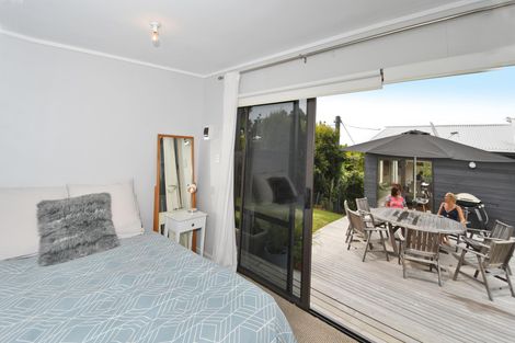 Photo of property in 3 Kendale Drive, Leigh, 0985