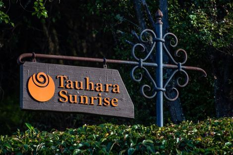 Photo of property in 38 Mapara Road, Acacia Bay, Taupo, 3385