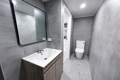 Photo of property in 22 Botany Road, Howick, Auckland, 2010