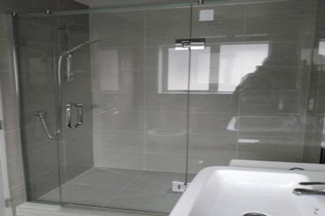 Photo of property in 9 Bushpark Place, Flat Bush, Auckland, 2016