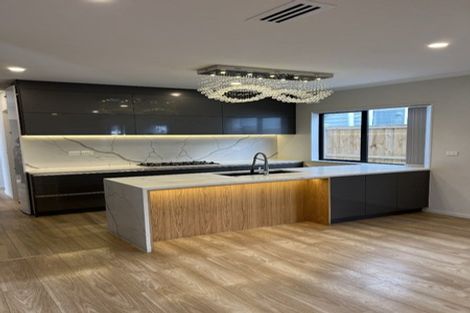 Photo of property in 1 Lime Rise, Flat Bush, Auckland, 2019