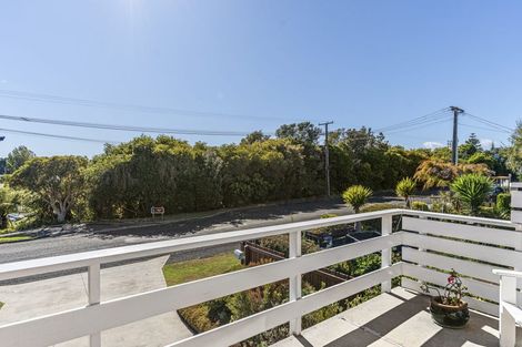 Photo of property in 20 Alberta Road, Glen Avon, New Plymouth, 4312