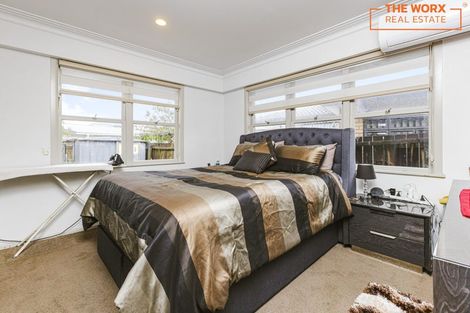 Photo of property in 25a Gray Avenue, Mangere East, Auckland, 2024