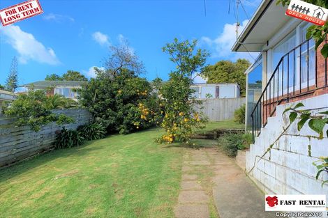 Photo of property in 1/8 Waverley Avenue, Glenfield, Auckland, 0629