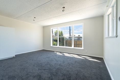 Photo of property in 6 Portchester Street, Aranui, Christchurch, 8061
