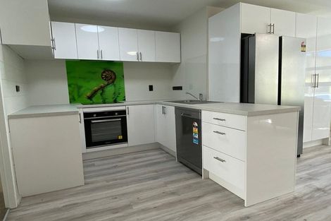 Photo of property in Drummond Street Flats, 19 Drummond Street, Mount Cook, Wellington, 6021