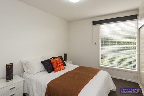 Photo of property in 27 Highfield Place, Avonhead, Christchurch, 8042