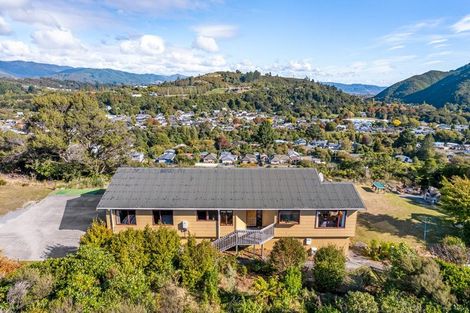 Photo of property in 49a Gillespies Road, Birchville, Upper Hutt, 5018