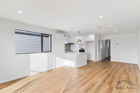 Photo of property in 16 Combat Street, Papakura, 2110