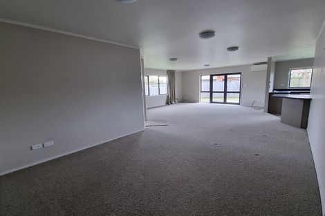 Photo of property in 19 Mickelson Avenue, Rototuna, Hamilton, 3210