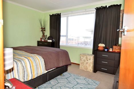 Photo of property in 4 Paisley Street, Kew, Invercargill, 9812