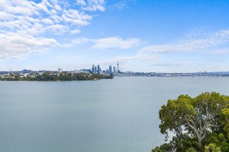 Photo of property in 3/63a Norwood Road, Bayswater, Auckland, 0622