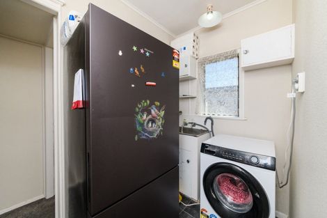 Photo of property in 25 Newhaven Place, Roslyn, Palmerston North, 4414