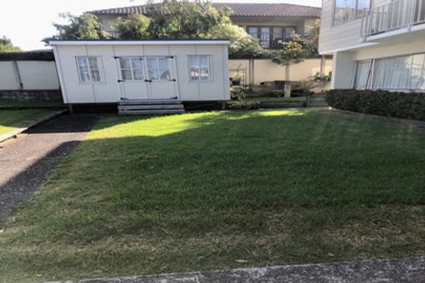 Photo of property in 2/13 Walter Street, Hauraki, Auckland, 0622