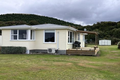 Photo of property in 1360a Toko Mouth Road, Toko Mouth, Milton, 9292
