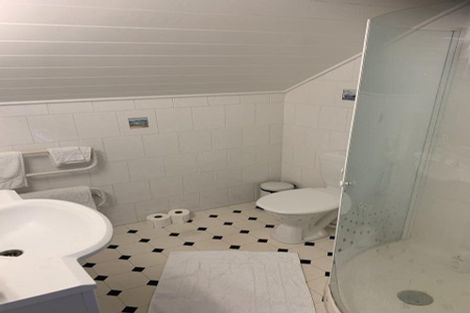 Photo of property in 1/16 Willis Street, Torbay, Auckland, 0630