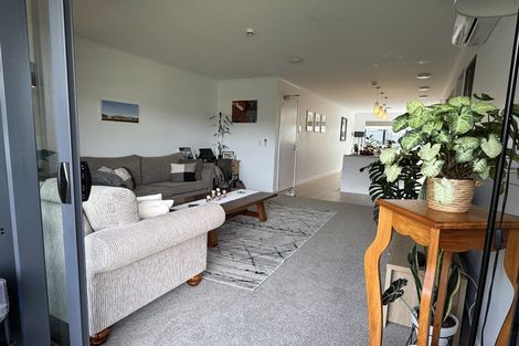 Photo of property in 102/3 Percy Winstone Lane, Stonefields, Auckland, 1072