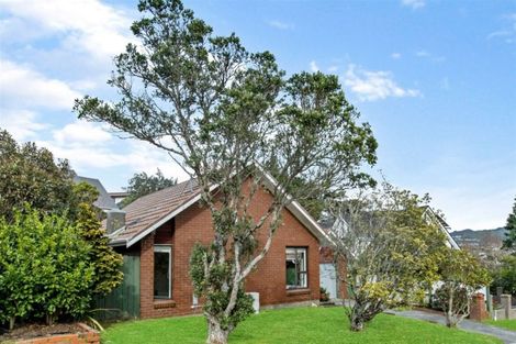 Photo of property in 112 Mark Avenue, Grenada Village, Wellington, 6037