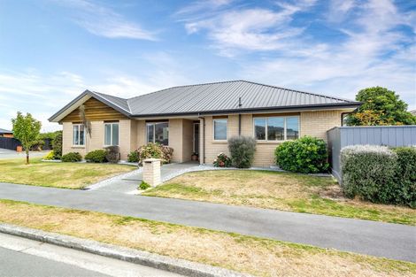 Photo of property in 1 Villi Place, Woolston, Christchurch, 8062
