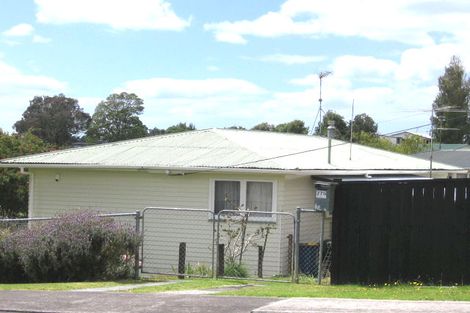 Photo of property in 275 Rangatira Road, Beach Haven, Auckland, 0626