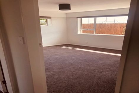 Photo of property in 105a-b Hillcrest Road, Raumati Beach, Paraparaumu, 5032