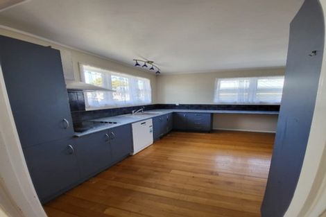 Photo of property in 27 Fairview Road, Papatoetoe, Auckland, 2025