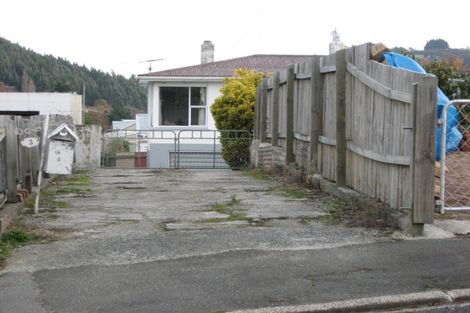 Photo of property in 3 Beresford Street, Kaikorai, Dunedin, 9010