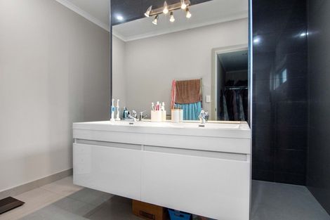 Photo of property in 9 Allgood Place, Rototuna North, Hamilton, 3210