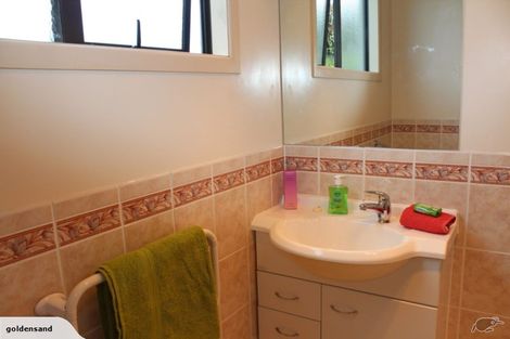 Photo of property in 14 Walter Macdonald Street, Howick, Auckland, 2014