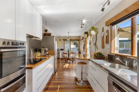 Photo of property in 56 James Foley Avenue, Pirimai, Napier, 4112