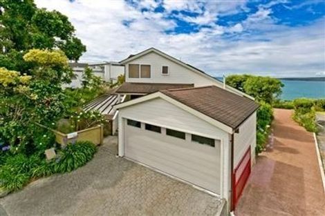 Photo of property in 68 Seacliffe Avenue, Narrow Neck, Auckland, 0622