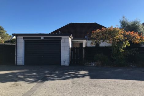 Photo of property in 8/4 Broadbent Street, Riccarton, Christchurch, 8041