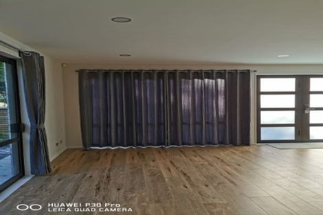 Photo of property in 9a Becroft Drive, Forrest Hill, Auckland, 0620