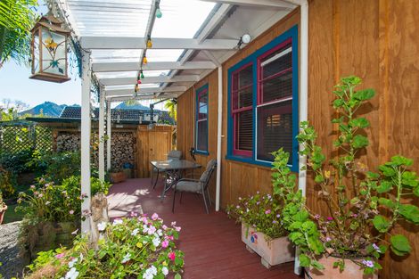 Photo of property in 52 Arthur Street, Tokomaru Bay, 4079