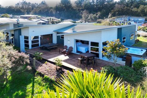 Photo of property in 86 Hindmarsh Drive, Rangatira Park, Taupo, 3330