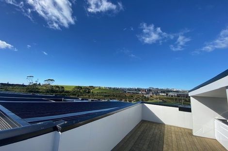 Photo of property in 2a Longshore Drive, Long Bay, Auckland, 0630