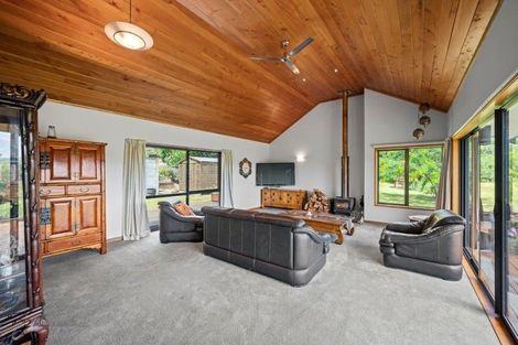 Photo of property in 87 Hurndall Street East, Maungaturoto, 0520
