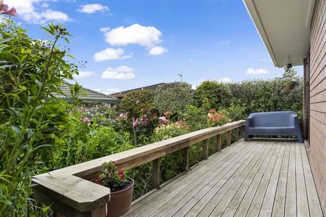 Photo of property in 2/146 Whitford Road, Somerville, Auckland, 2014