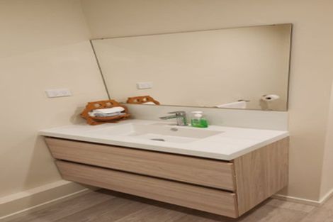 Photo of property in 20 Mercury Lane, Windsor Park, Auckland, 0632