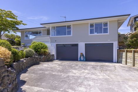 Photo of property in 5 Te Hatepe Avenue, Taupo, 3330