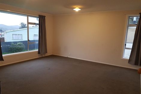 Photo of property in 31 Antrim Crescent, Wainuiomata, Lower Hutt, 5014