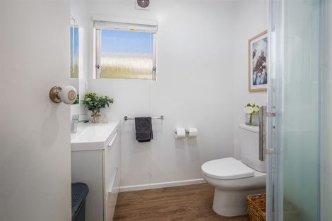 Photo of property in 12 Balliol Drive, Tawa, Wellington, 5028